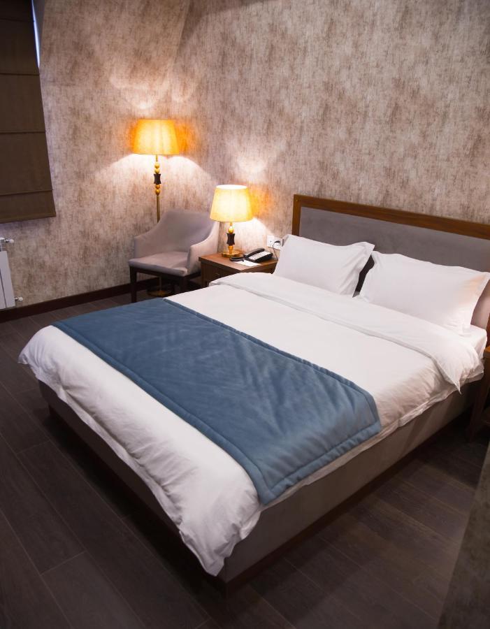 Macara Sheki City Hotel Экстерьер фото